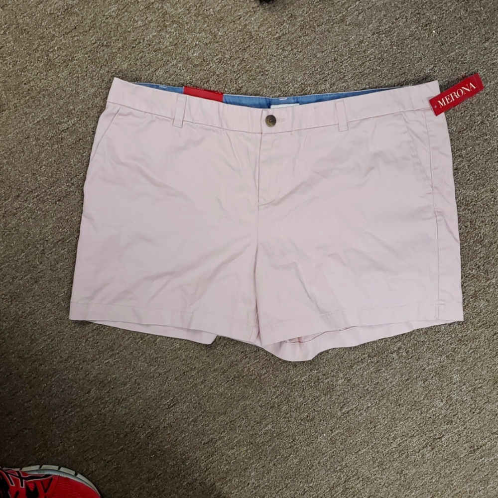 Merona Shorts Women's Size 18 Pink Hot Pants 100% Cotton. Condition is New